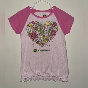 John Deere Girls Heart Flower Graphic Tee Size 4T Pink Short Sleeve Ruffle Hem